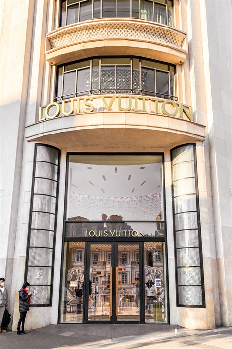 tips for buying louis vuitton in paris|original louis vuitton store paris.